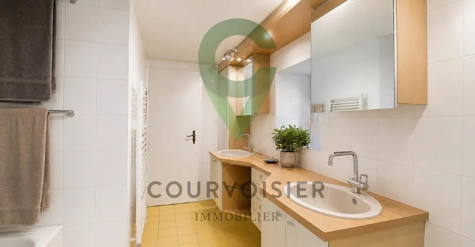 Élégante maison villageoise individuelle de caractère