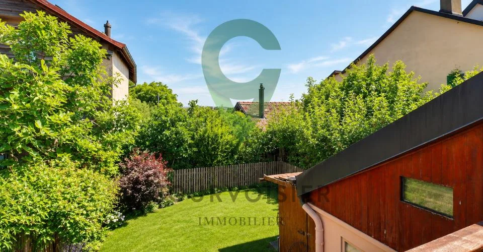 Élégante maison villageoise individuelle de caractère