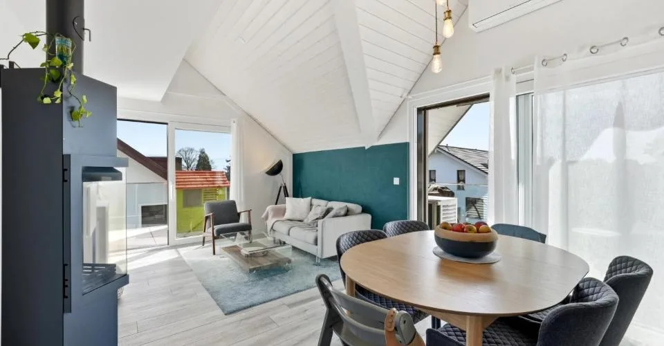 Magnifique appartement, avec belles finitions en attique