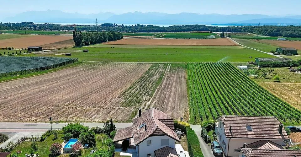 Maison individuelle en bordure de zone agricole