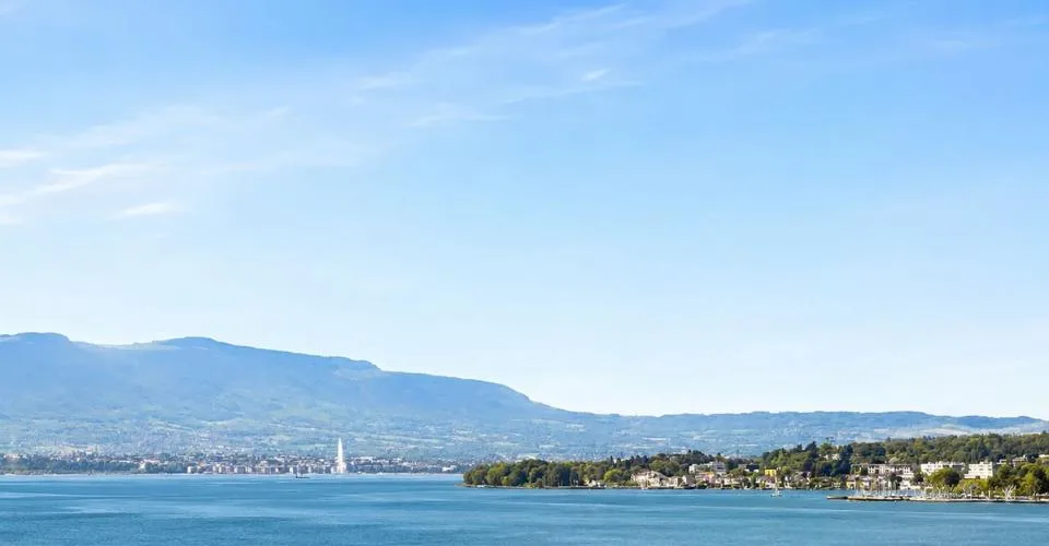 VENTE CONFIDENTIELLE | APPARTEMENT AVEC TERRASSE ET VUE LAC