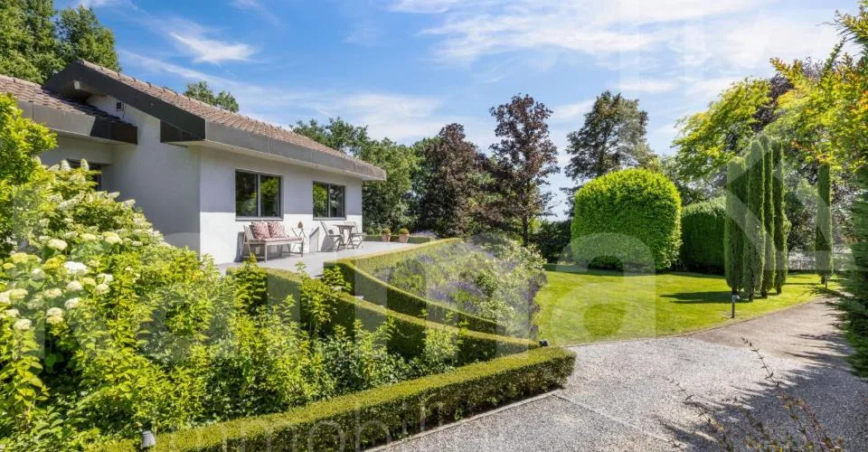 Villa individuelle avec piscine