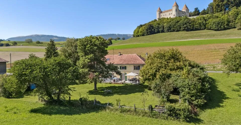 Charmante villa individuelle avec vue imprenable sur le château de Champvent – photo 4 sur 9