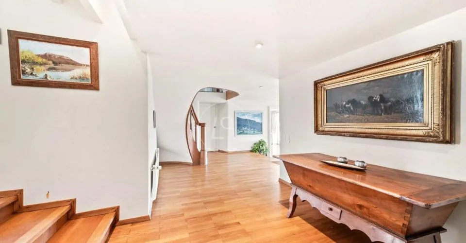 Très belle propriété familiale avec tennis et vue sur le lac, Morges – photo 10 sur 13