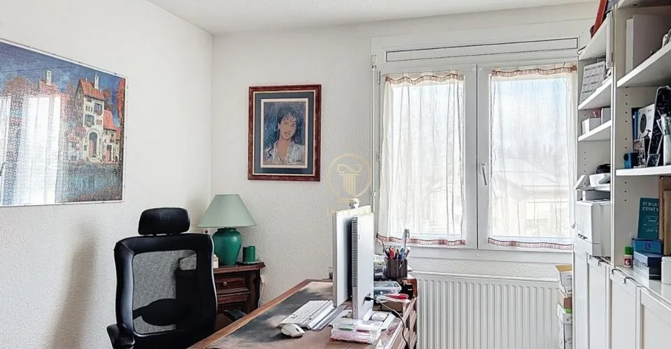 A VUCHERENS - magnifique villa de 6.5 pièces avec jardin