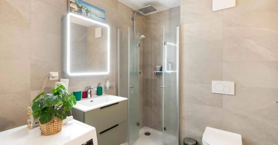 Duplex contemporain rénové avec vue sur le Léman et les Alpes