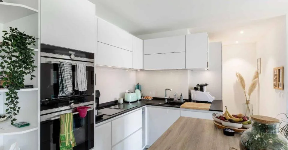 Duplex contemporain rénové avec vue sur le Léman et les Alpes