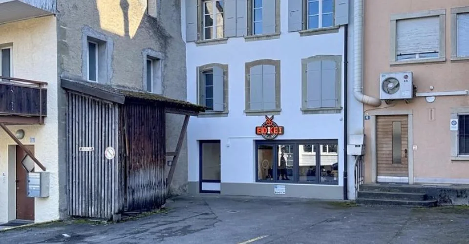 Bel immeuble de rendement au centre d'Avenches