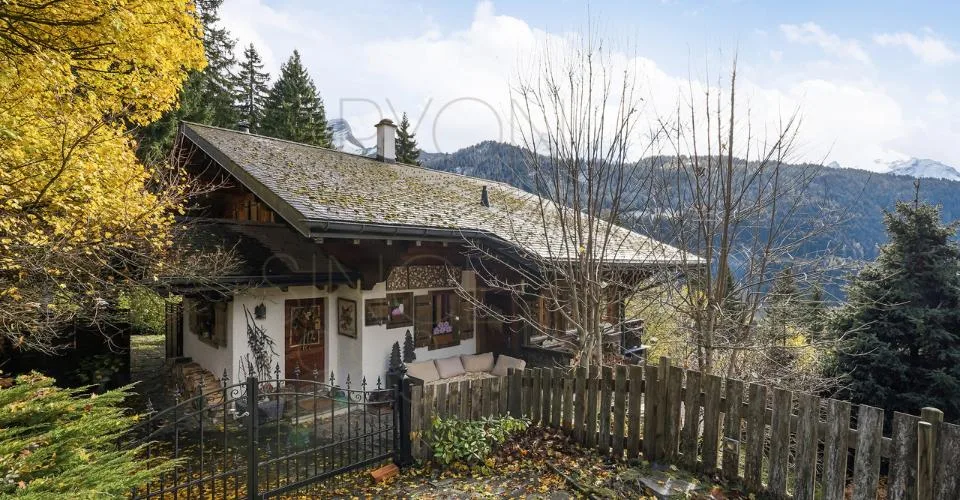 Chalet Rose : Tranquillité et Nature à La Barboleuse
