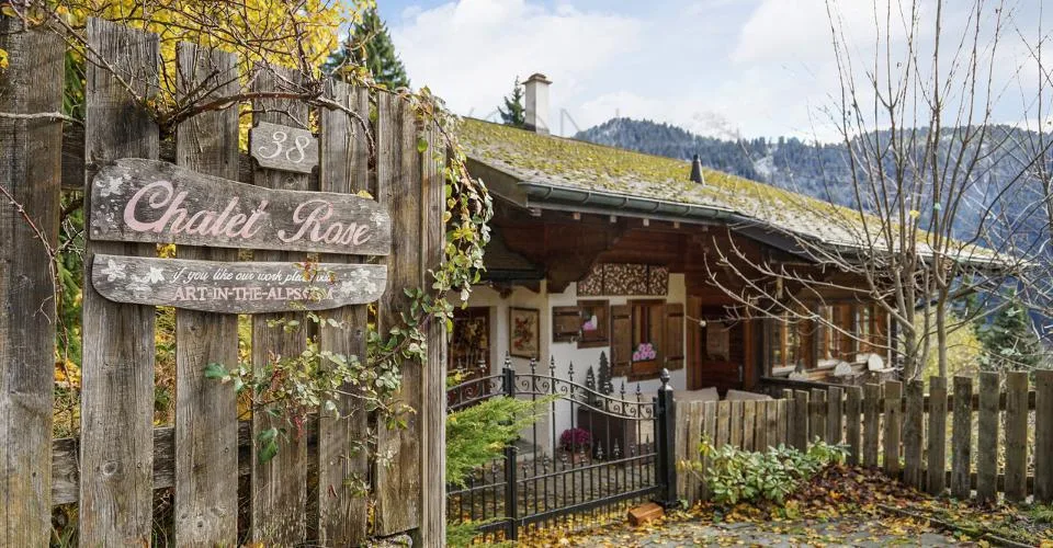 Chalet Rose : Tranquillité et Nature à La Barboleuse