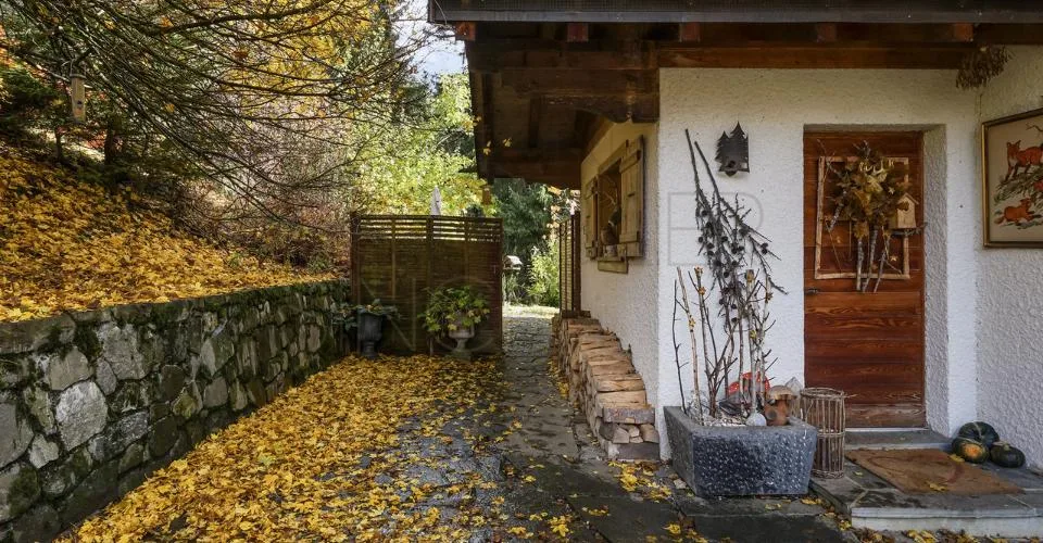 Chalet Rose : Tranquillité et Nature à La Barboleuse