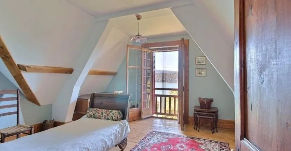Superbe manoir avec vue sur le lac de Joux