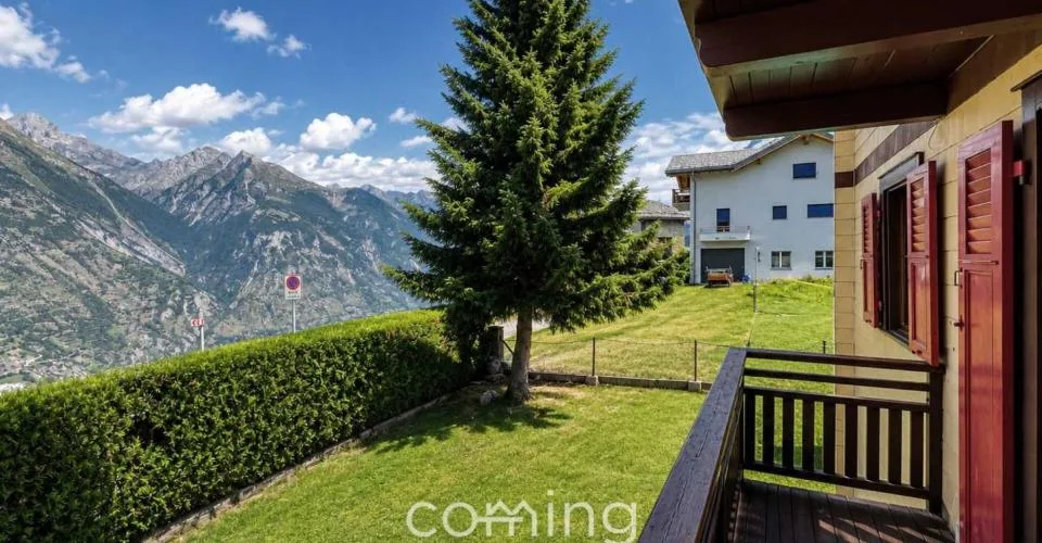 Sonnige 4.5 Zimmerwohnung mit Bergpanorama in Eischoll