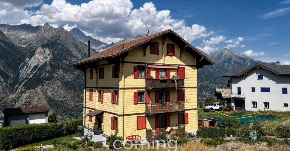 Sonnige 4.5 Zimmerwohnung mit Bergpanorama in Eischoll