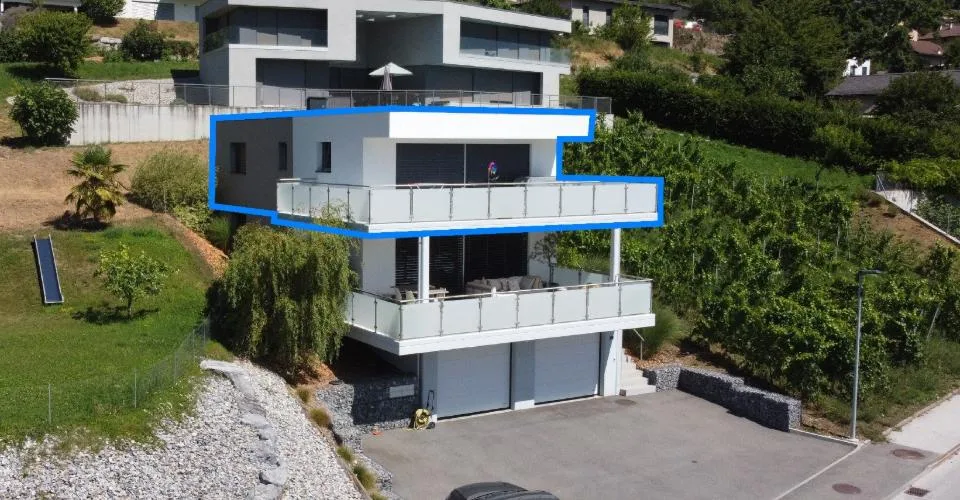 Savièse, attique contemporain de 3.5 pièces de 81 m2 avec terrasse panoramique de 36 m2