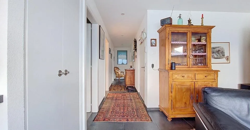 Savièse, attique contemporain de 3.5 pièces de 81 m2 avec terrasse panoramique de 36 m2
