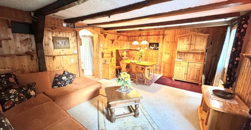 Charmant chalet indépendant à l'entrée de Crans à fort potentiel de rénovation