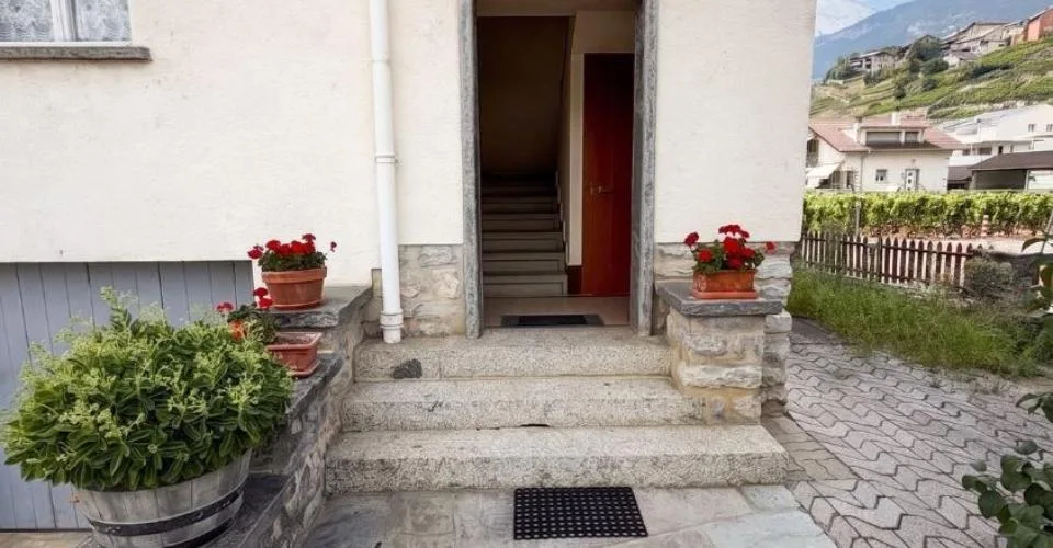 Rare à Conthey - Immeuble de deux logements sur une parcelle de 542 m²