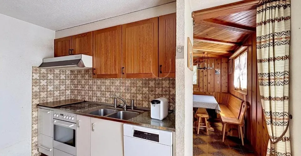 Exclusivité - à 5 min d'Ovronnaz, chalet authentique sans vis-à-vis