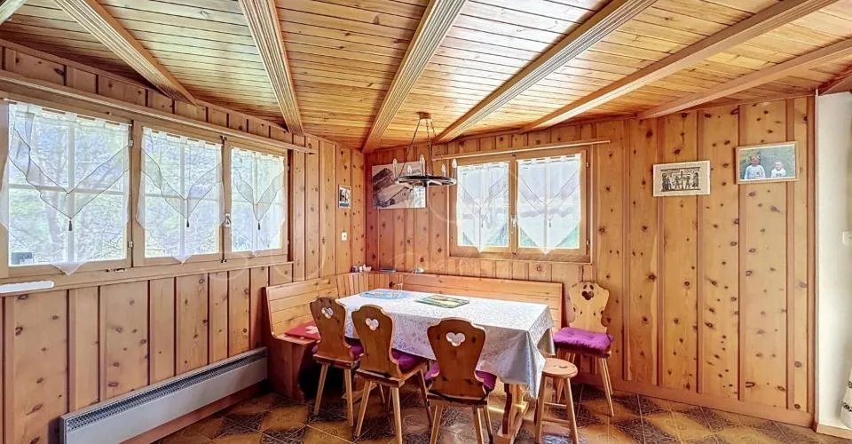 Exclusivité - à 5 min d'Ovronnaz, chalet authentique sans vis-à-vis
