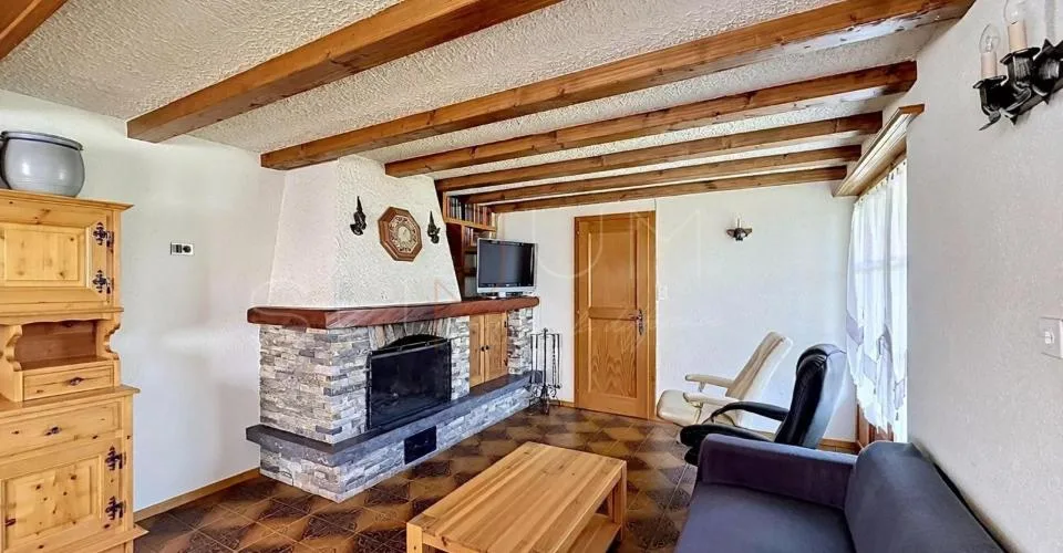Exclusivité - à 5 min d'Ovronnaz, chalet authentique sans vis-à-vis