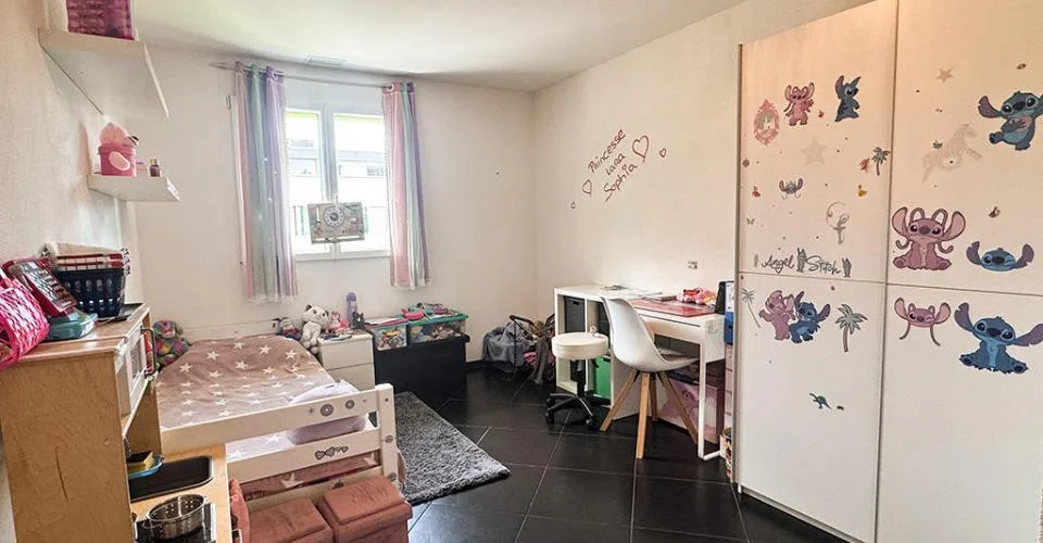 COLLOMBEY-MURAZ - CHARMANT APPARTEMENT - 4.5 PIECES