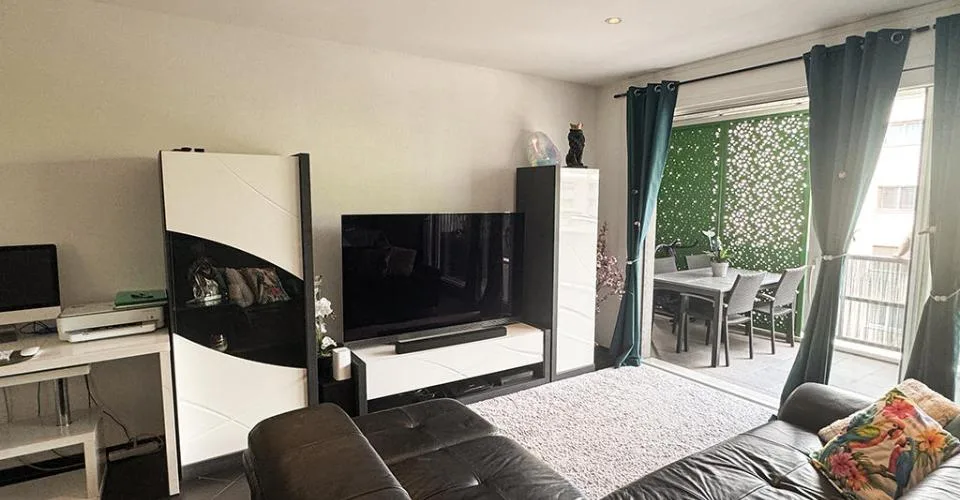 COLLOMBEY-MURAZ - CHARMANT APPARTEMENT - 4.5 PIECES