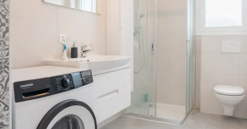 Appartements de 2,5 pièces en vente à Fully, emplacement recherché avec garage et place privée