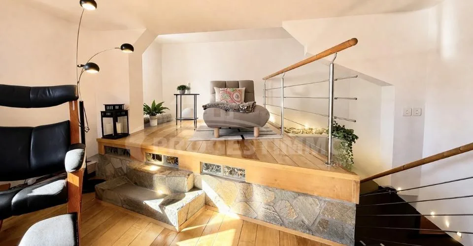 SUPERBE APPARTEMENT 3 PIÈCES ALLIANT AUTHENTICITÉ ET MODERNITÉ