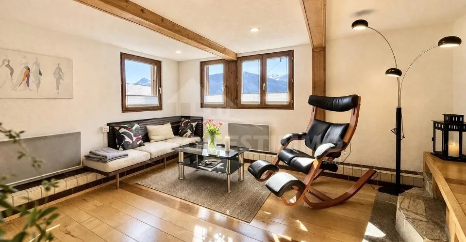 SUPERBE APPARTEMENT 3 PIÈCES ALLIANT AUTHENTICITÉ ET MODERNITÉ