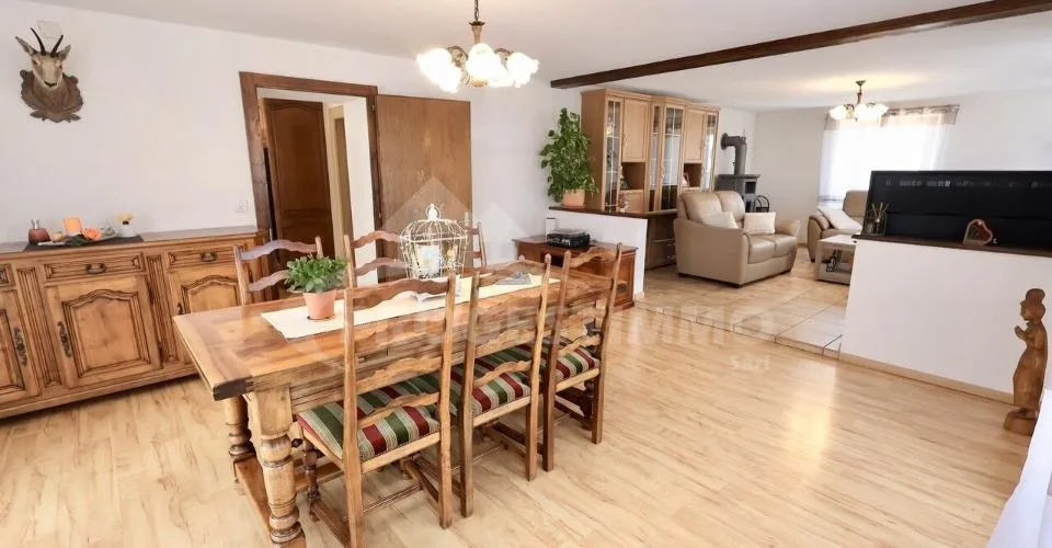 MAISON VILLAGEOISE DE DEUX LOGEMENTS – Foto 3 von 10