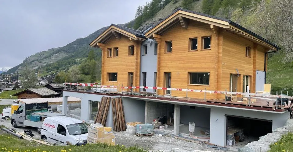 Superbe appartement 3.5 pièces rez-de-jardin à Evolène