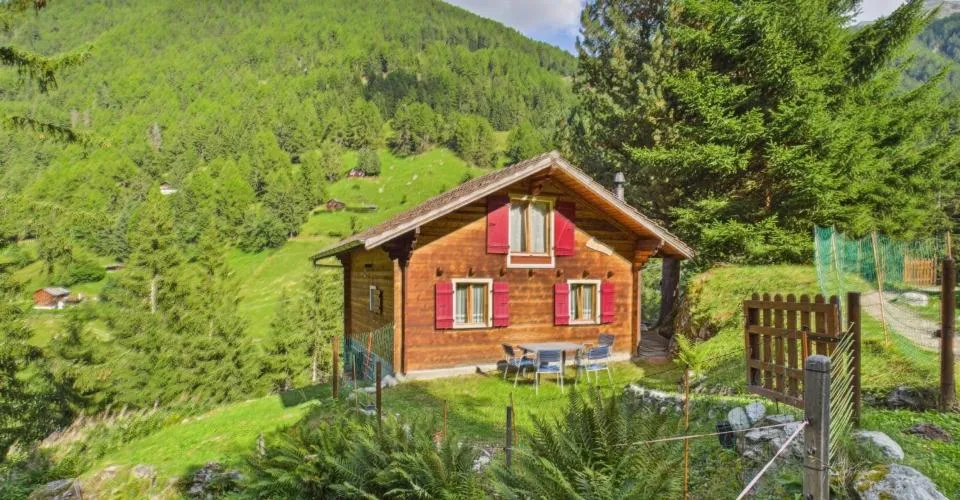 Chalet à Haute-Nendaz "Le Lavantier" - Un havre de paix en pleine natu