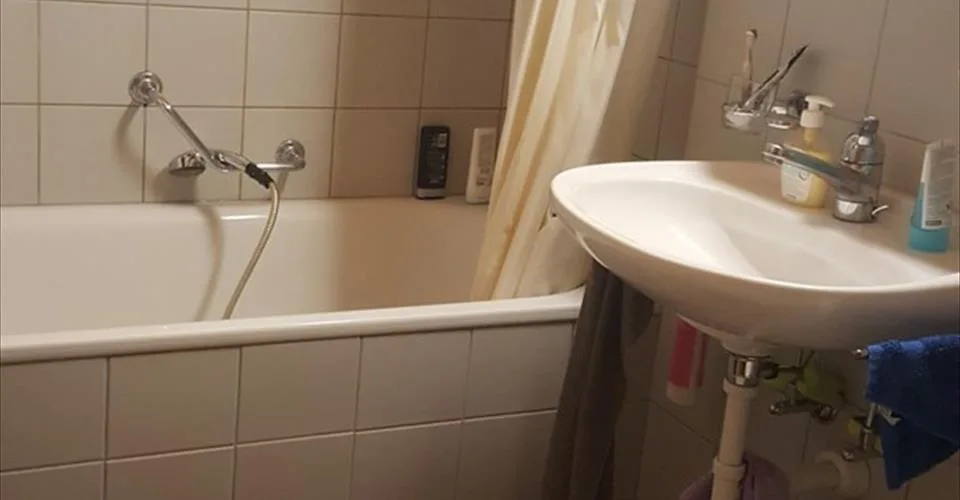 Immeuble MAIRIE, Appartement mansardé de 4,5 pièces Appartement mansardé de 2,5 pièces au centre, lumineux et luxueux, situation calme