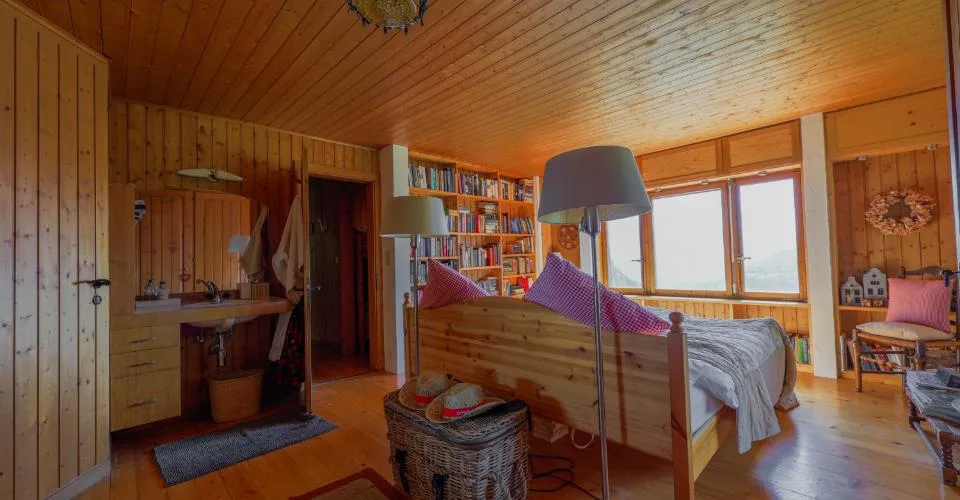 Chalet - Très grand potentiel de rénovation