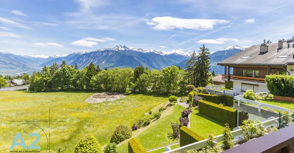 Spacieux 3 pièces rénové avec vue sur les Alpes
