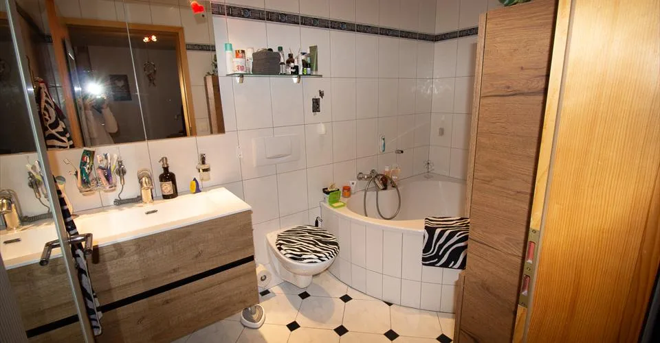 Résidence 5.5-01, appartement duplex exclusif de 5,5 pièces DE LUXE avec grande terrasse et balcon exposé sud