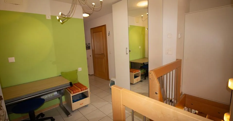 Résidence 5.5-01, appartement duplex exclusif de 5,5 pièces DE LUXE avec grande terrasse et balcon exposé sud