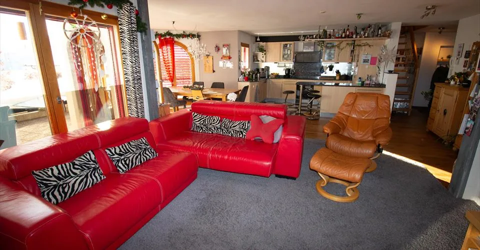 Résidence 5.5-01, appartement duplex exclusif de 5,5 pièces DE LUXE avec grande terrasse et balcon exposé sud