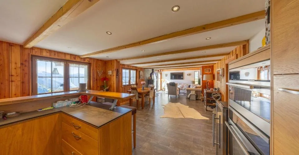 Superbe chalet en bois et pierre profitant d'un emplacement exceptionnel – Foto 9 von 13