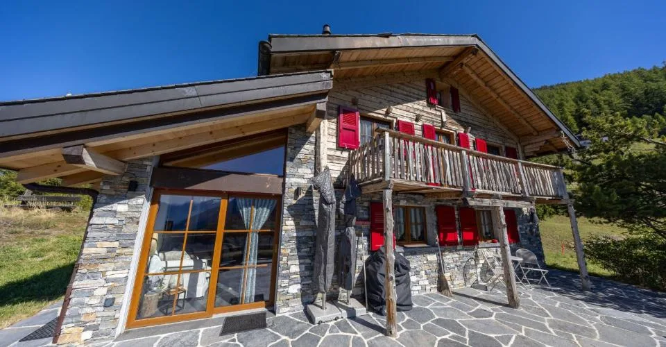 Superbe chalet en bois et pierre profitant d'un emplacement exceptionnel – Foto 6 von 13