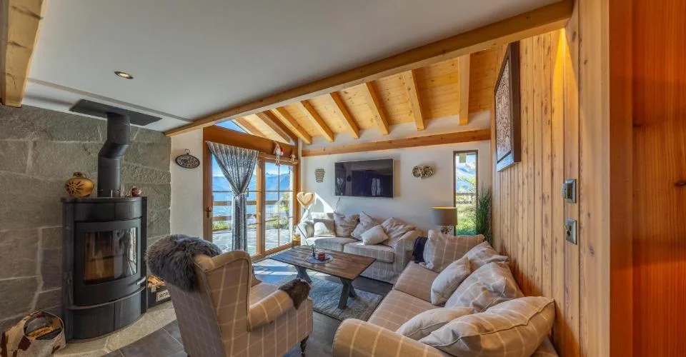 Superbe chalet en bois et pierre profitant d'un emplacement exceptionnel – Foto 7 von 13