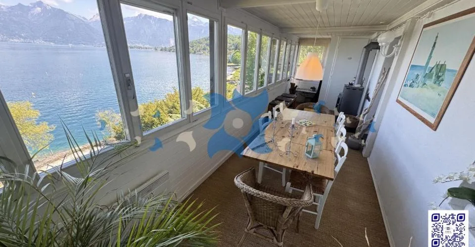 SAINT-GINGOLPH - MAISON PIEDS DANS L'EAU | RIVE PRIVÉE SUR LE LÉMAN