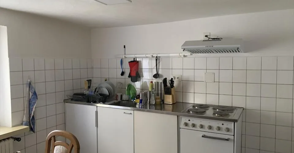 A vendre - Immeuble 2 appartements + grange + garage