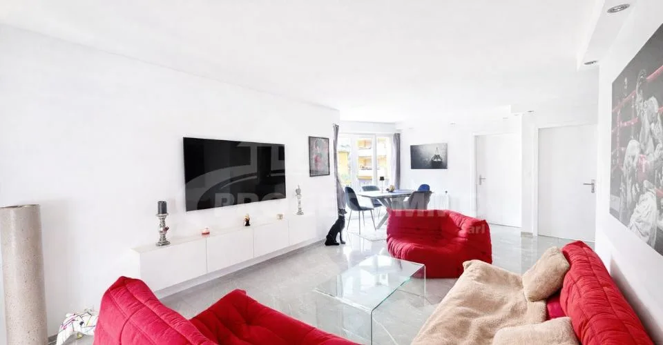 4.5 PIÈCES DE STANDING AVEC GRANDE TERRASSE – Foto 2 von 8