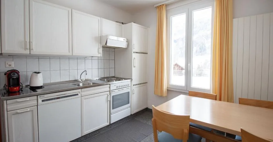 Studio 1.5-10, appartement 1.5 de haute qualité avec balcon et vue imprenable en centre-ville