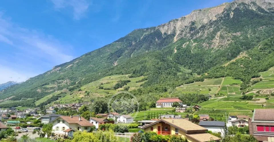 Fully - Superbe attique de 4,5 pièces