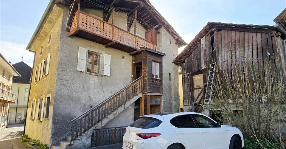 Maison et grange à rénover