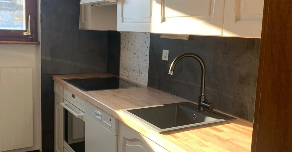 Appartement de 4,5 pièces, situé à la rte des Bondes 10 à Venthône