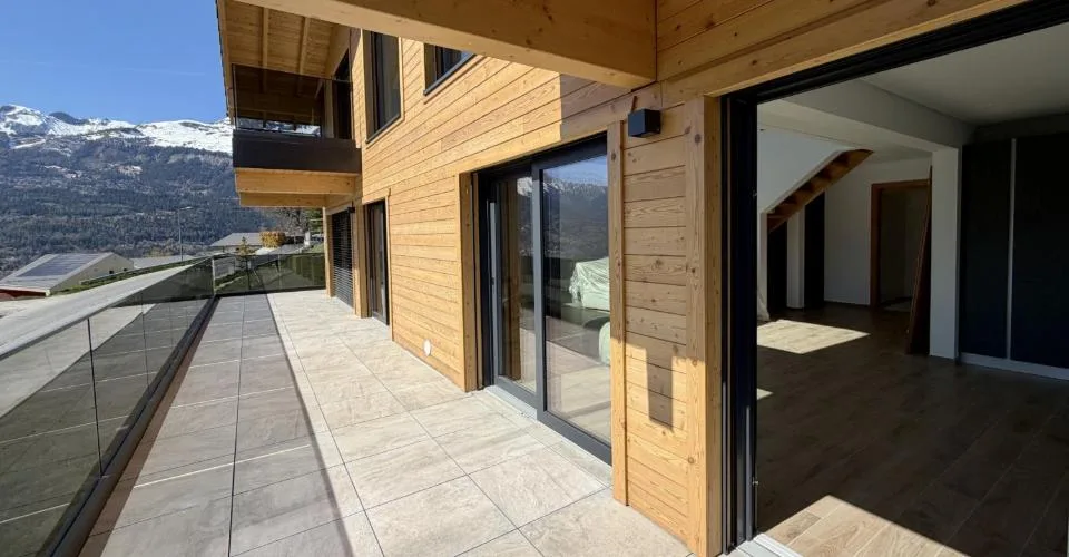 Propriété neuve de luxe avec vue panoramique sur les Alpes – Foto 3 von 13